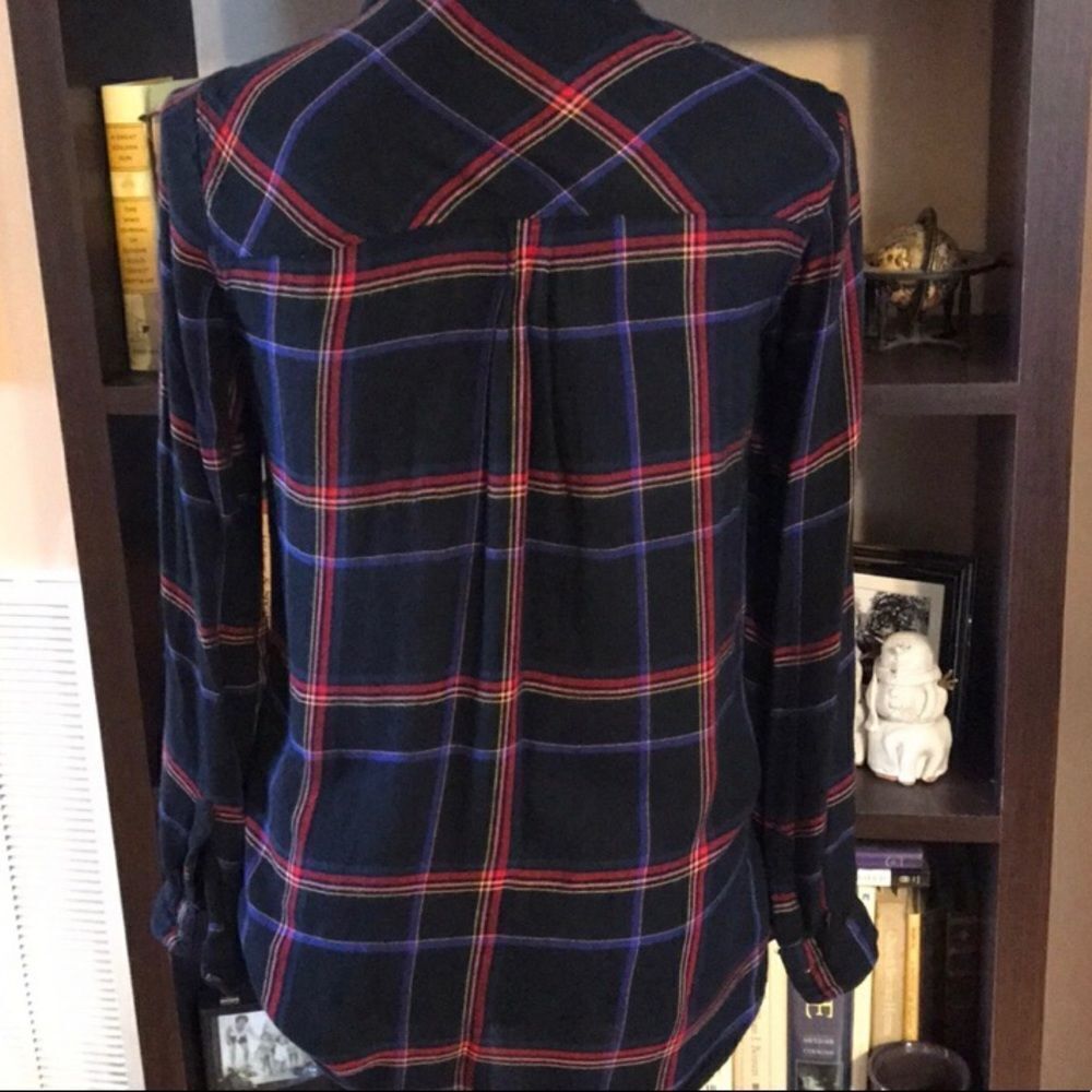 Old Navy Size XS Plaid Long Sleeved Shirt EUC - Picture 4 of 6